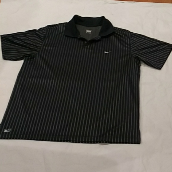 Nike shirt - Picture 2 of 4